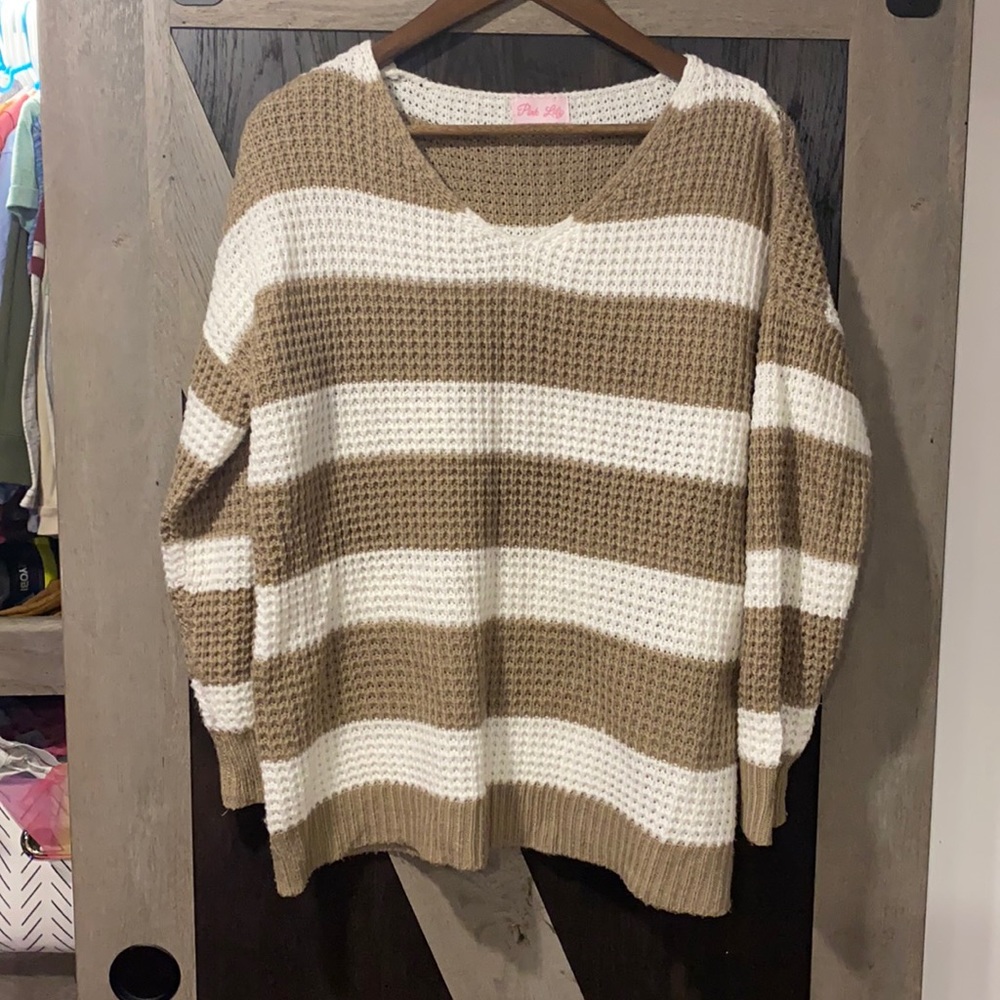 Pink Lily over sized sweater | Medium